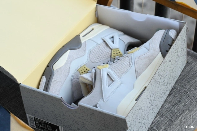 Bmlin shoes Dust SE Photon Retro DV3742-021 Jordan 4 Craft 0718